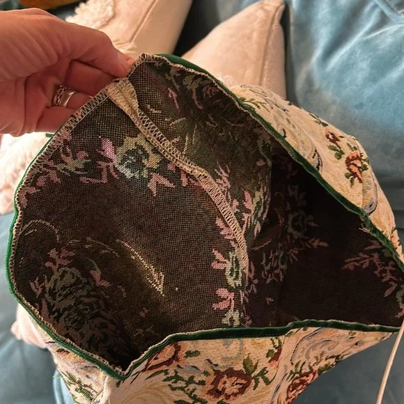 Small Y2K floral low cut satin tube dress - Picture 10 of 14